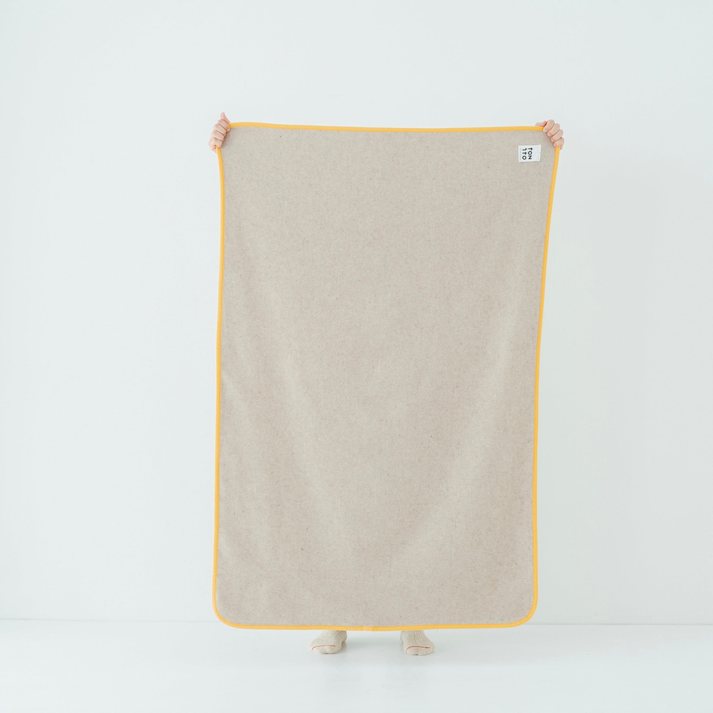TONITO 100×150 PIPING BLANKET