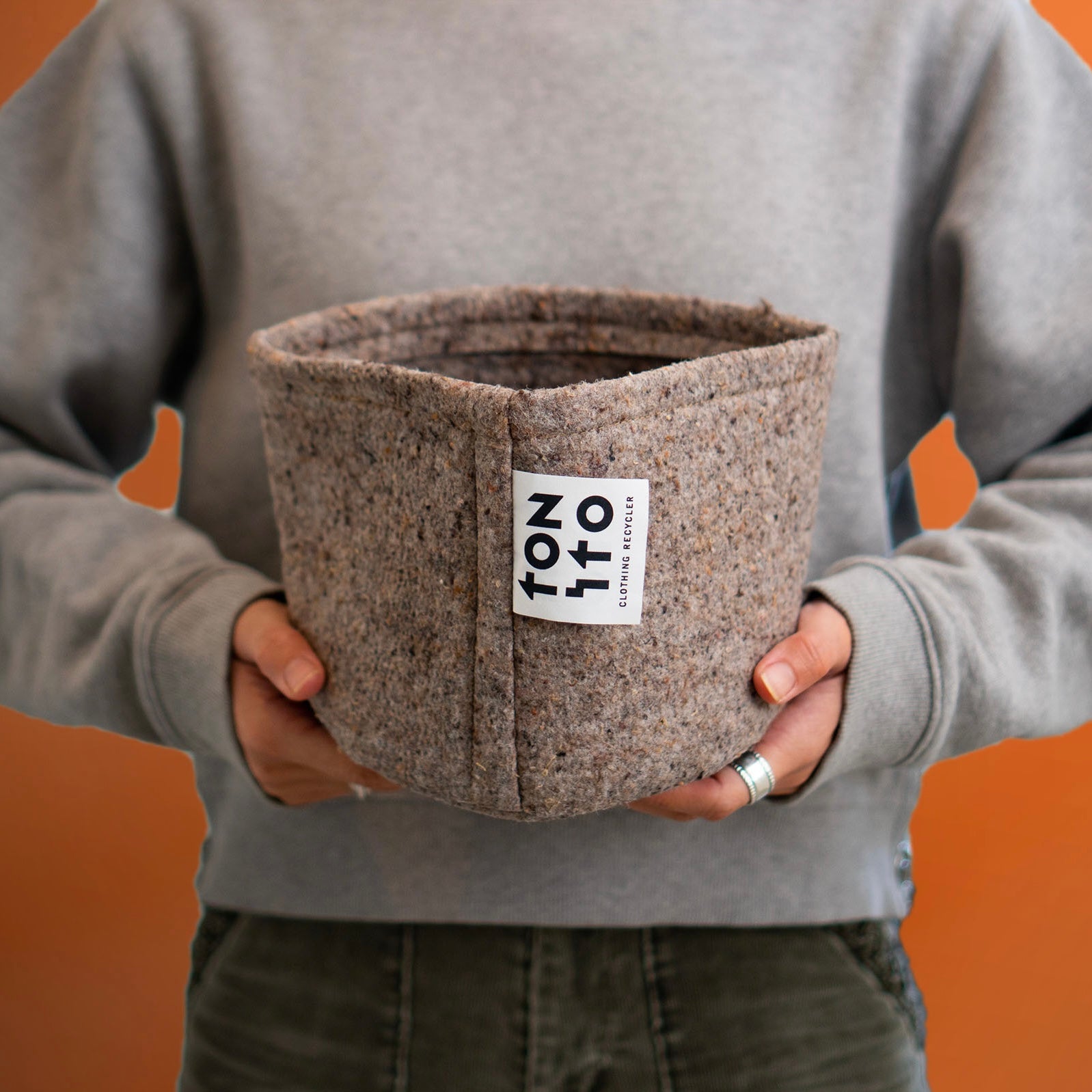 TONITO FELT POT TOTE - S