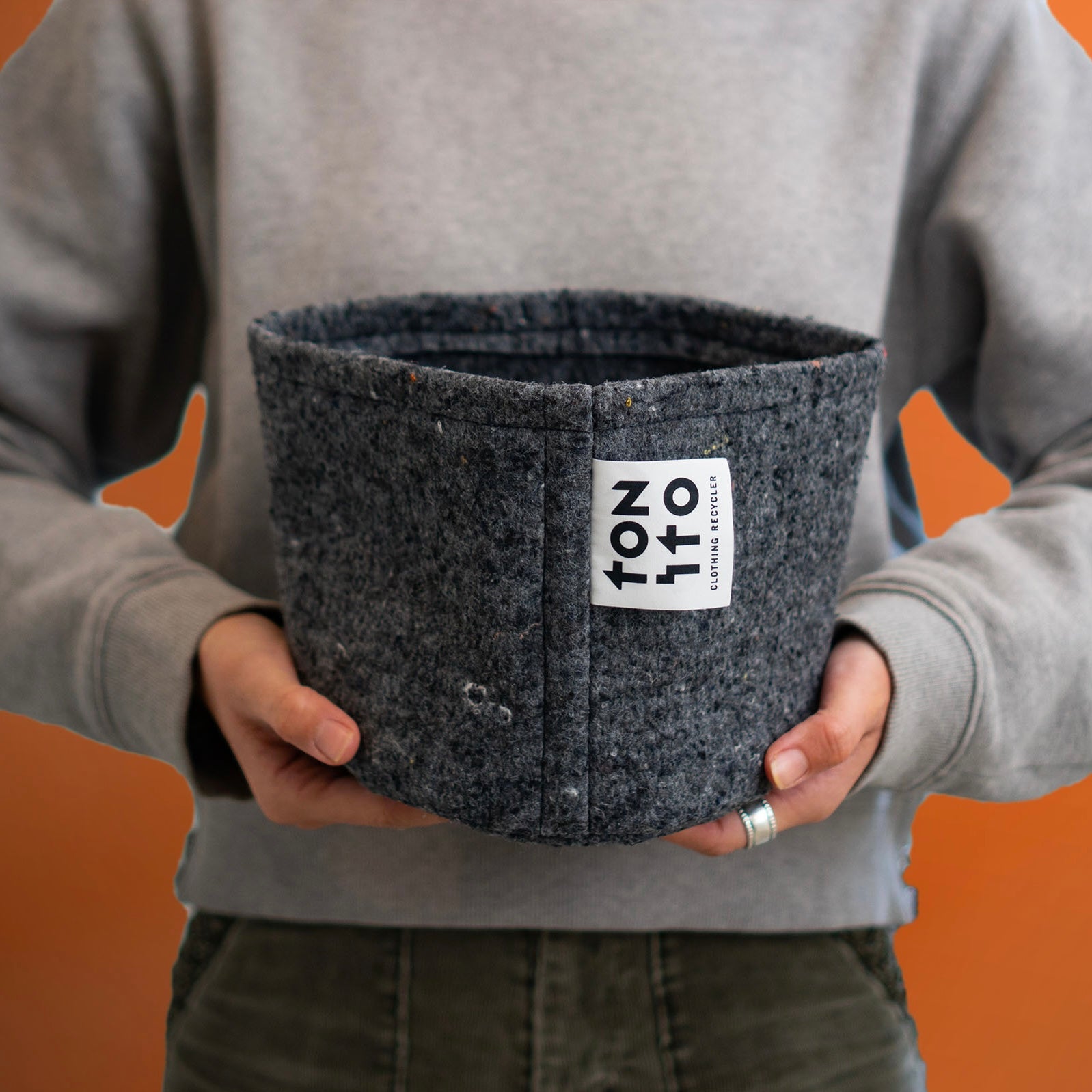 TONITO FELT POT TOTE - S