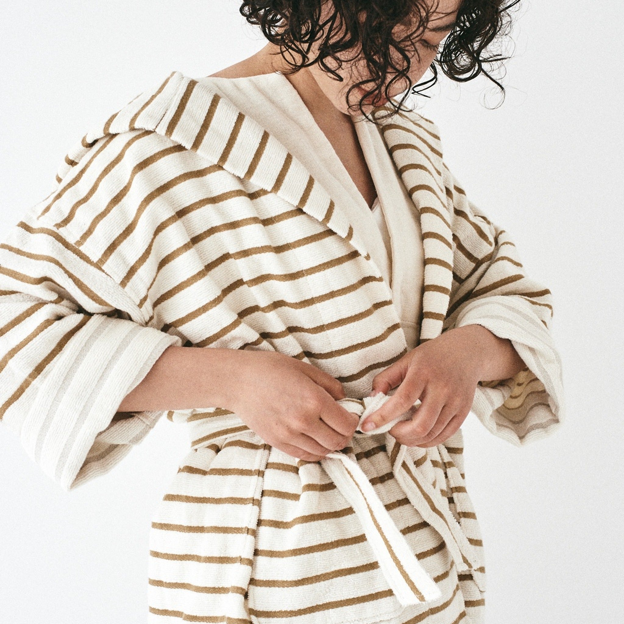 Pile Border Hoodie Gown