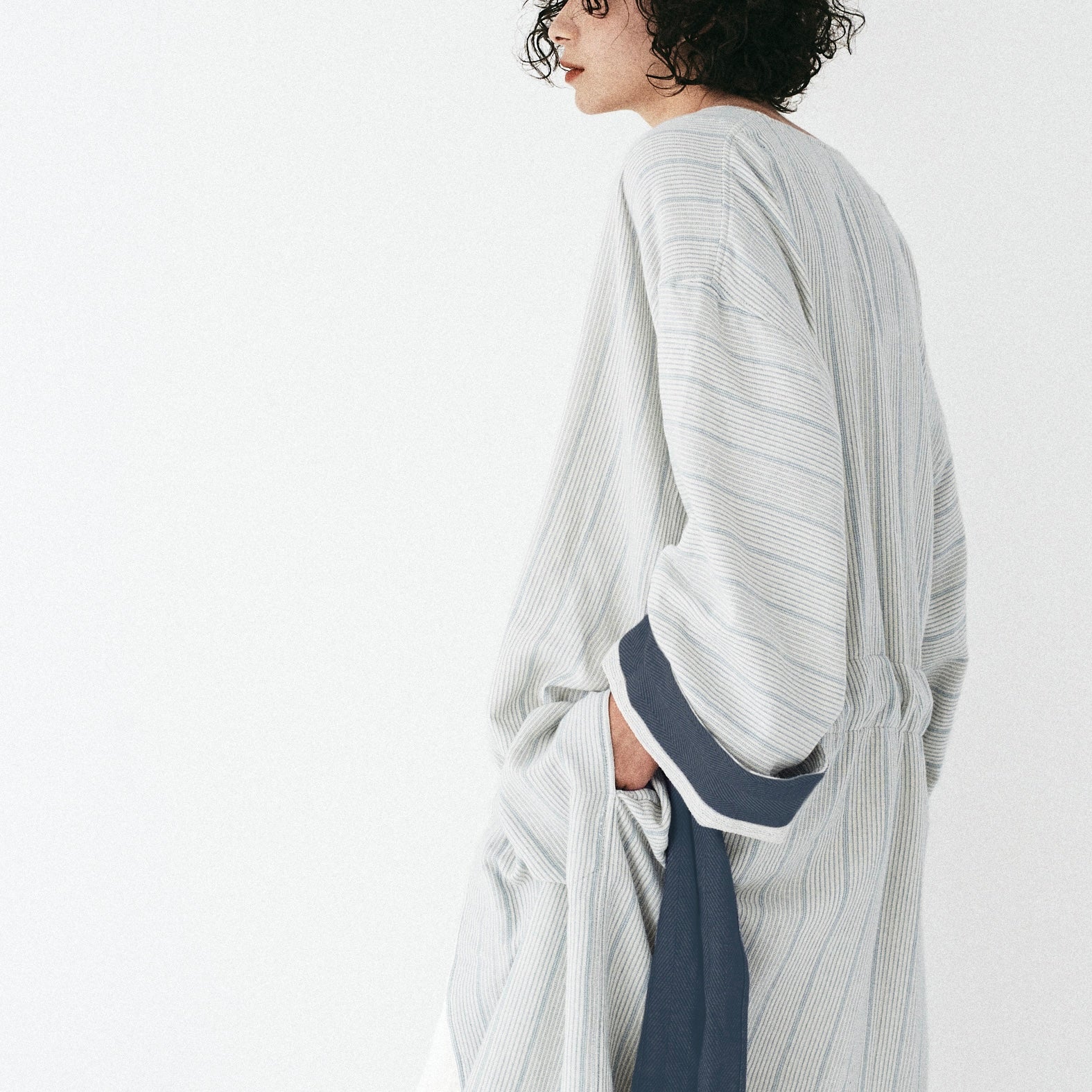 niella long gawn(unisex) 大人のおくるみ