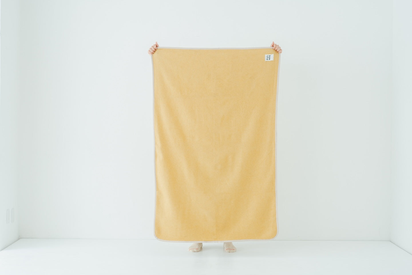 TONITO 100×150 PIPING BLANKET