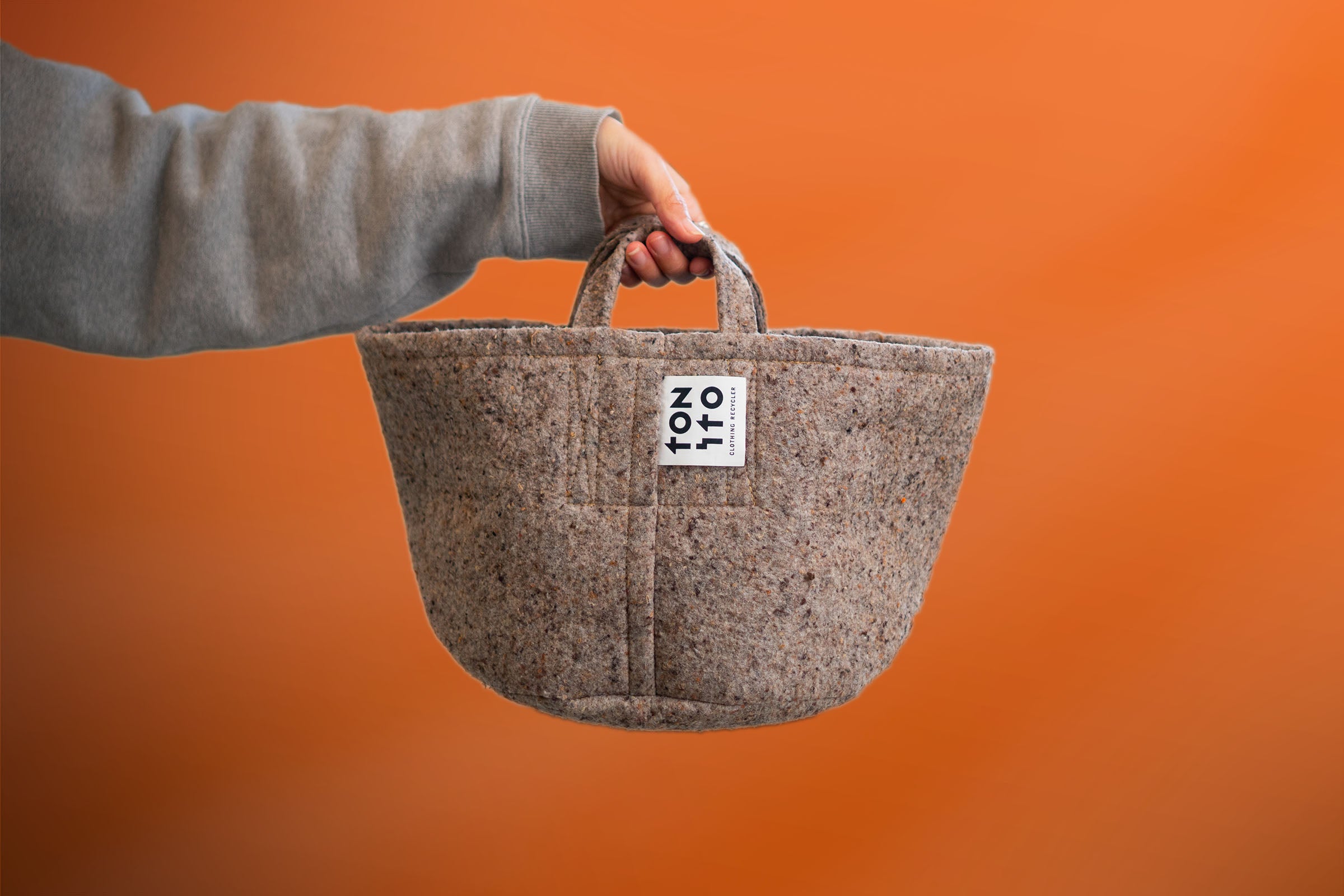 TONITO FELT POT TOTE -M