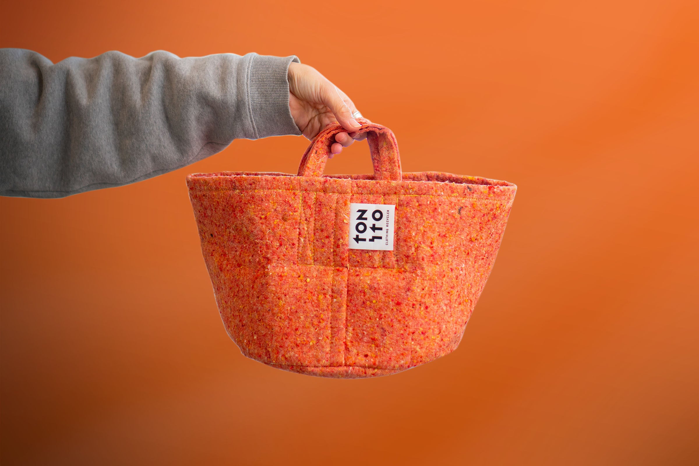 TONITO FELT POT TOTE -M